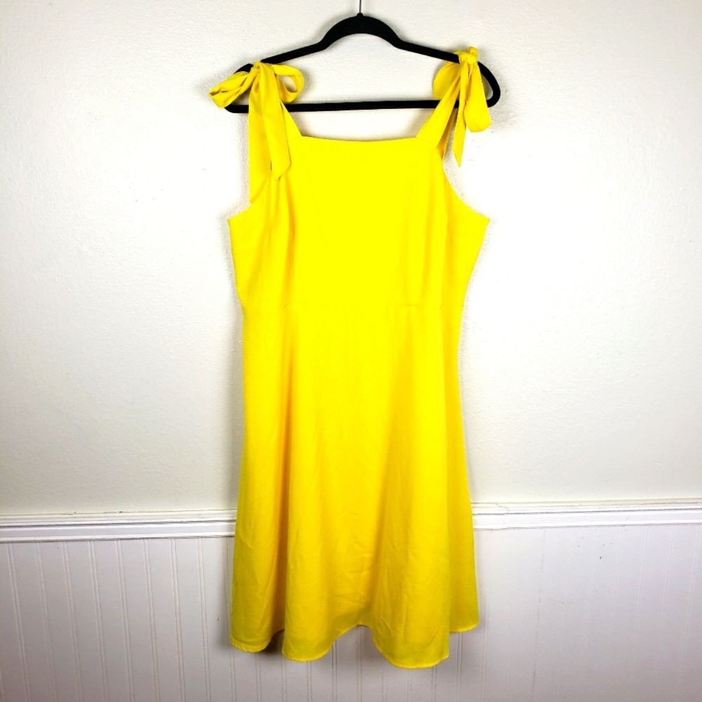 K. Jordan Women’s Bright Yellow Adjustable Toe Strap Zip Uo Knee Length Dress 1X